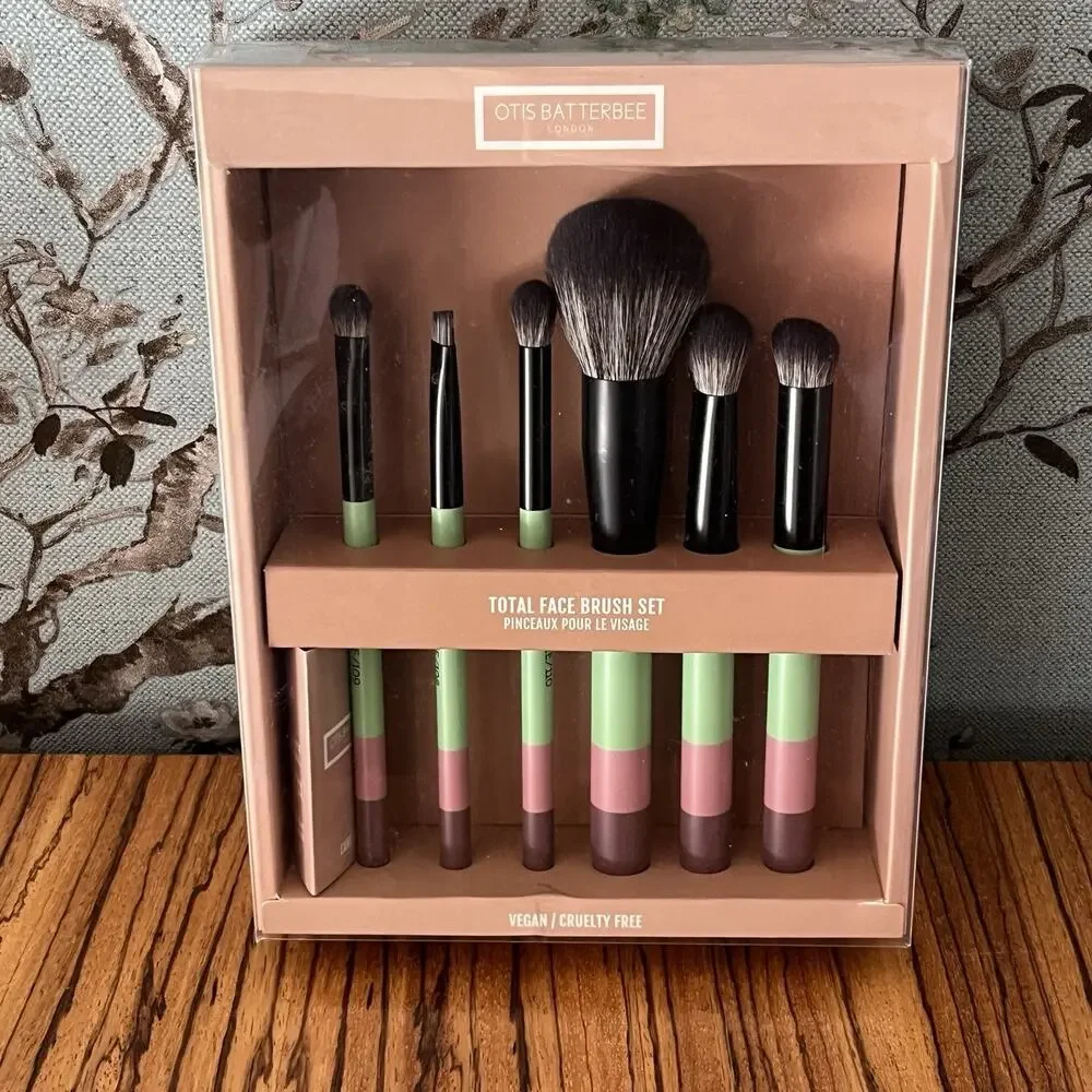 Otis Batterbee Total Face Brush Set 101/106/107/108/109/110